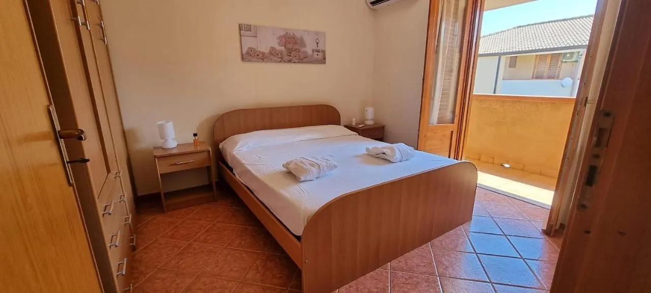 San Carlo - Private Beach Campofelice Di Roccella 0*,  Italy